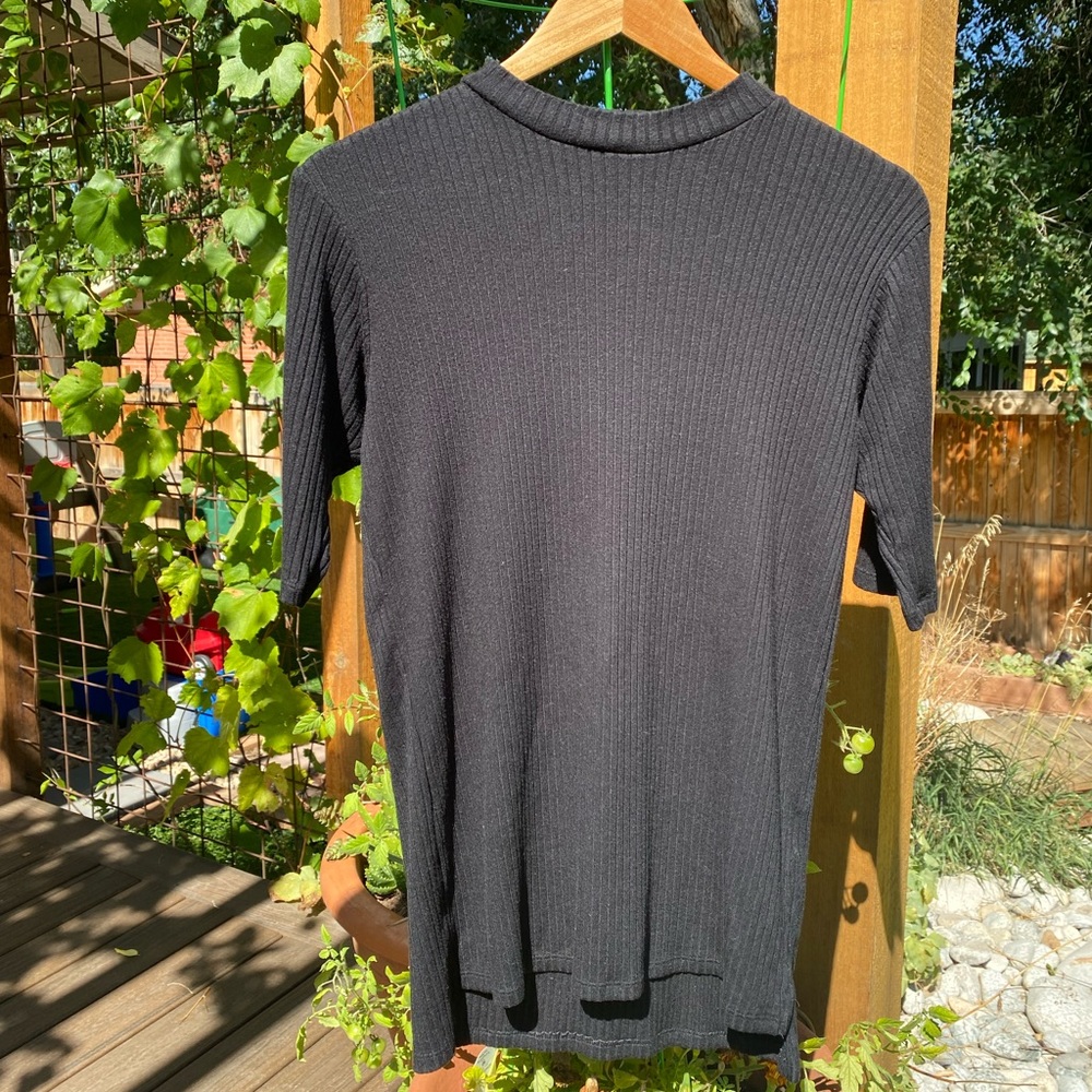 Vesta Studio - Vegan brand - 3/4 inch knit